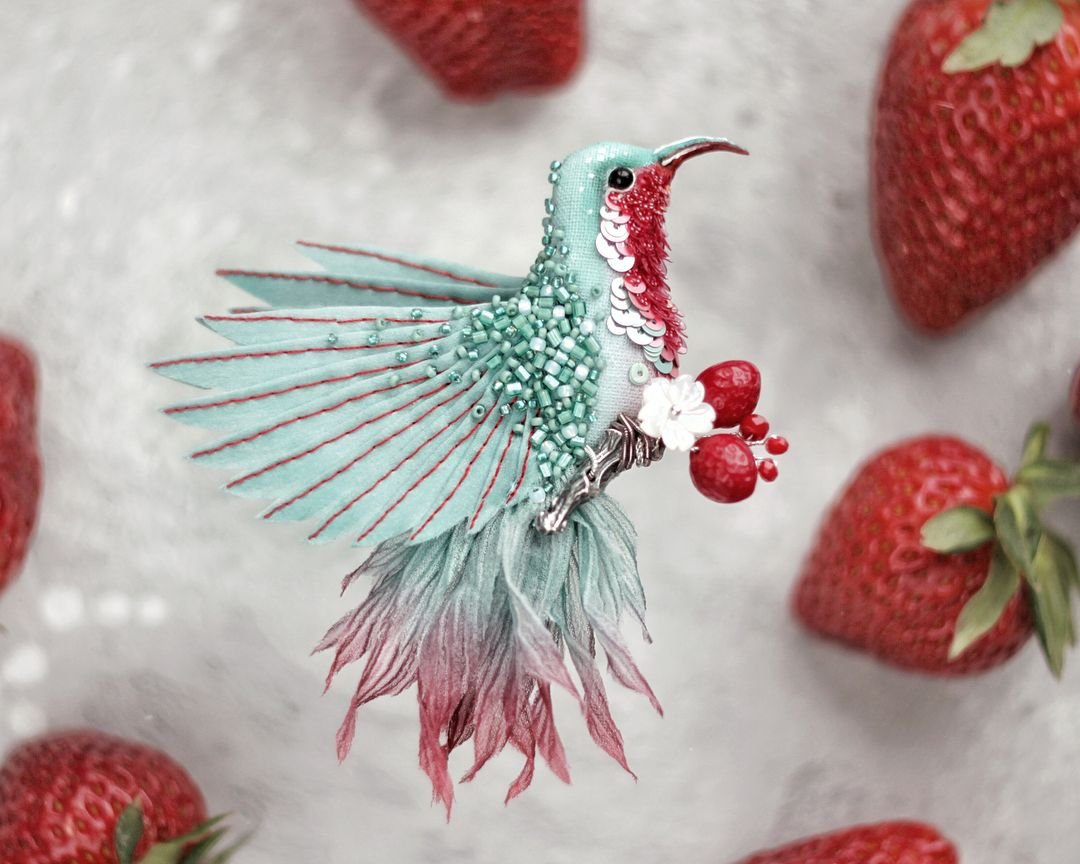 Расцветки Колибри из бисера