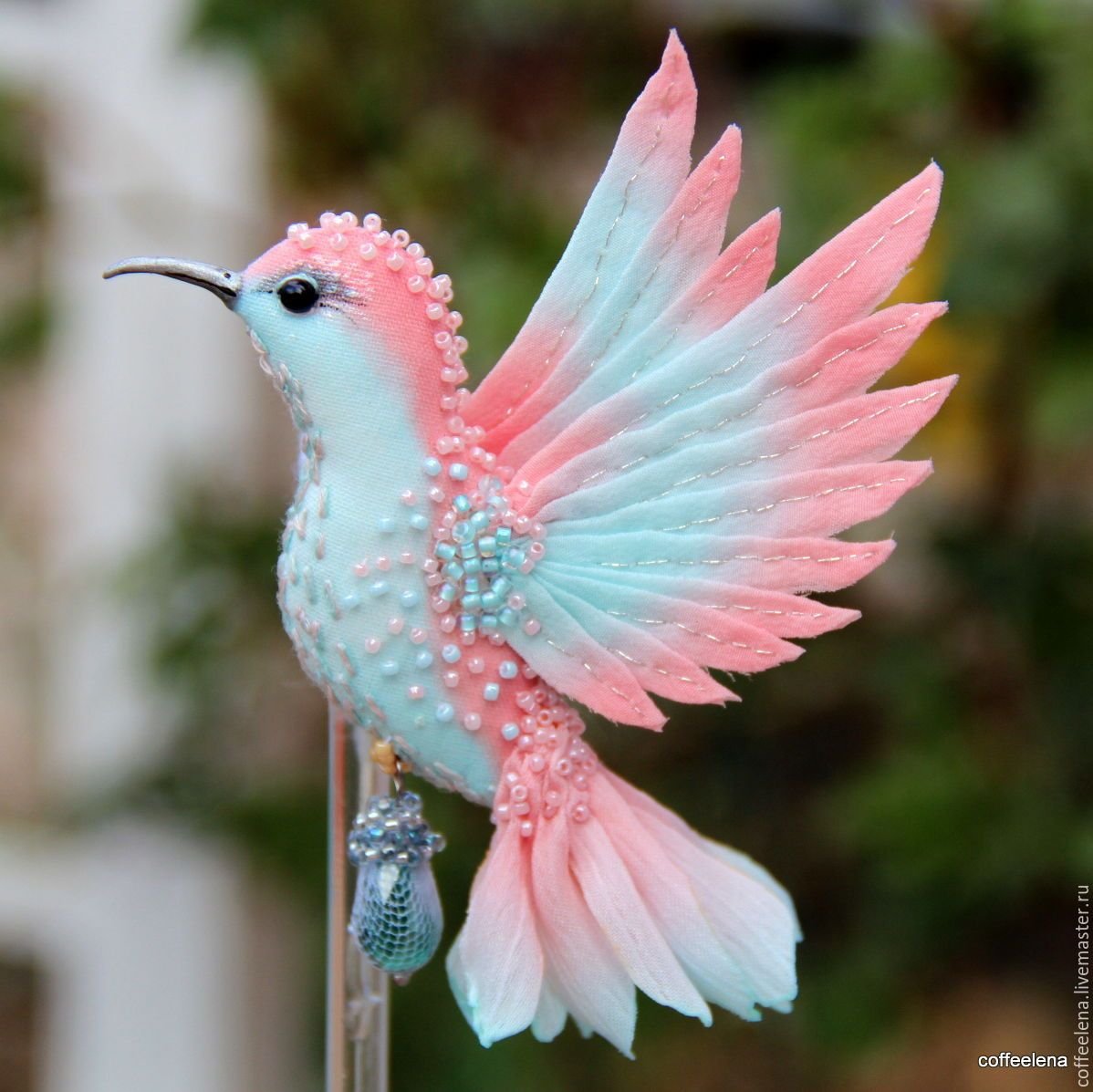 Птичка Колибри брошь