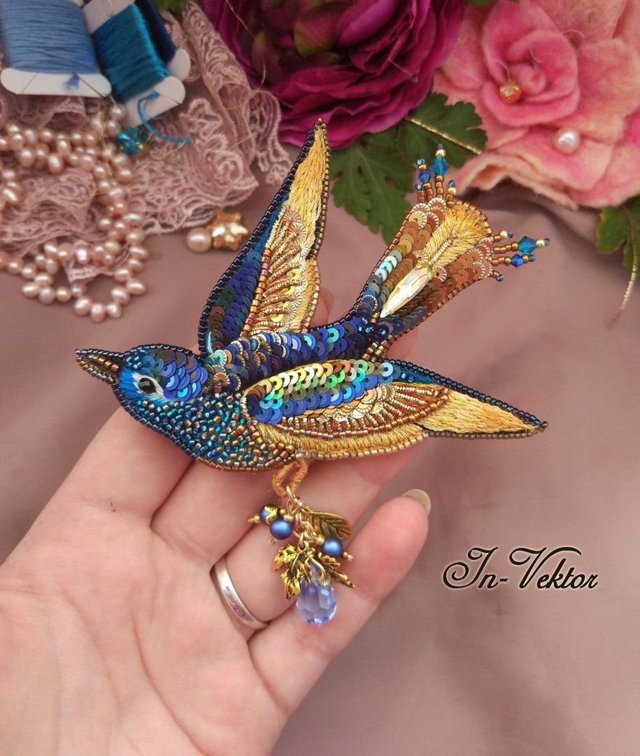 Kvasilisa броши