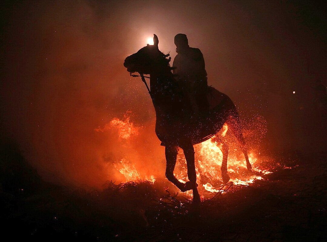 Всадник в огне