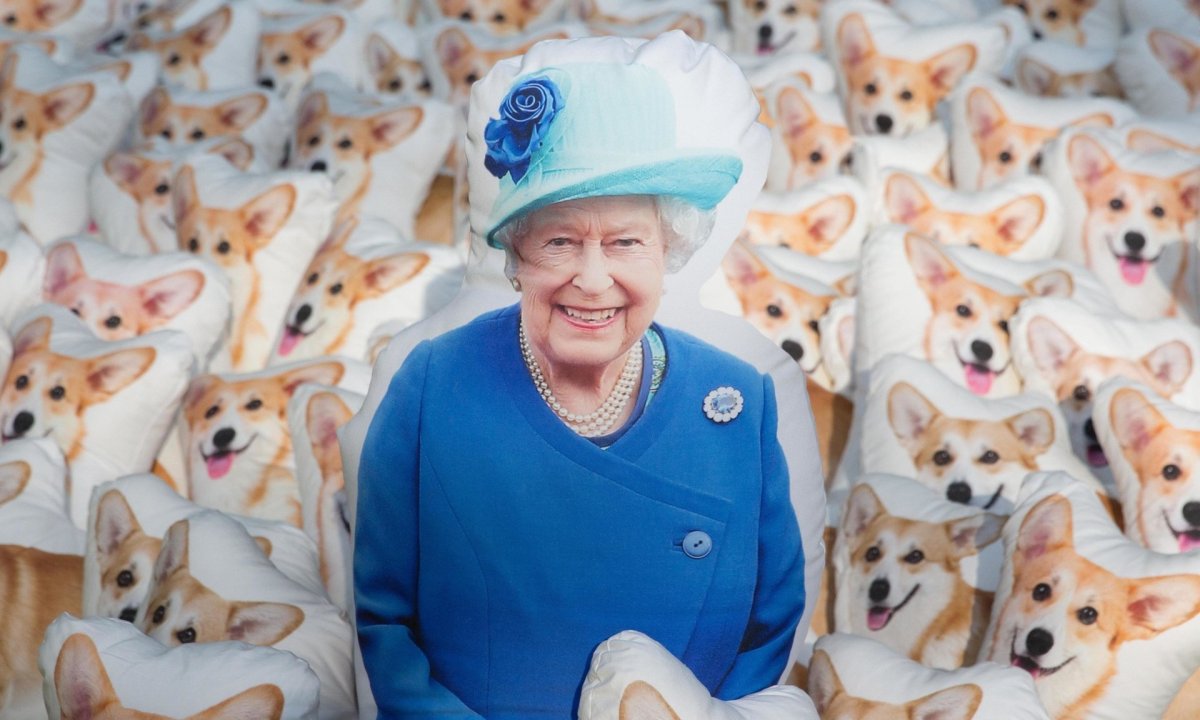 Корги Елизаветы 2