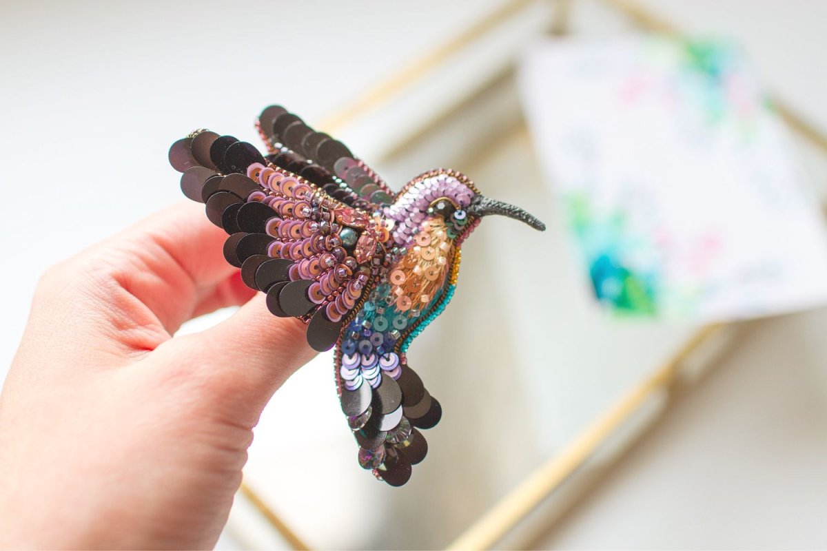 Брошь Колибри