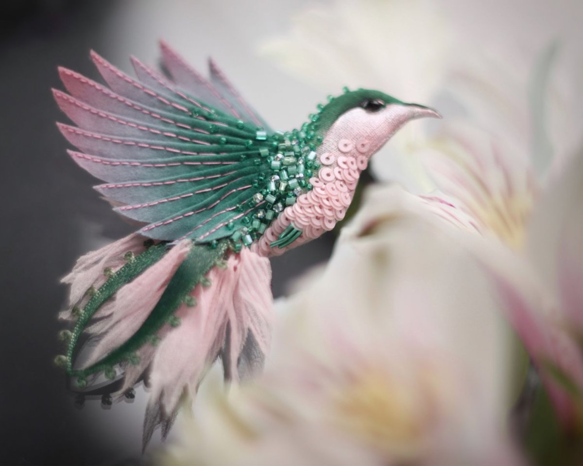 Брошь птичка Гузель Хуснутдинова