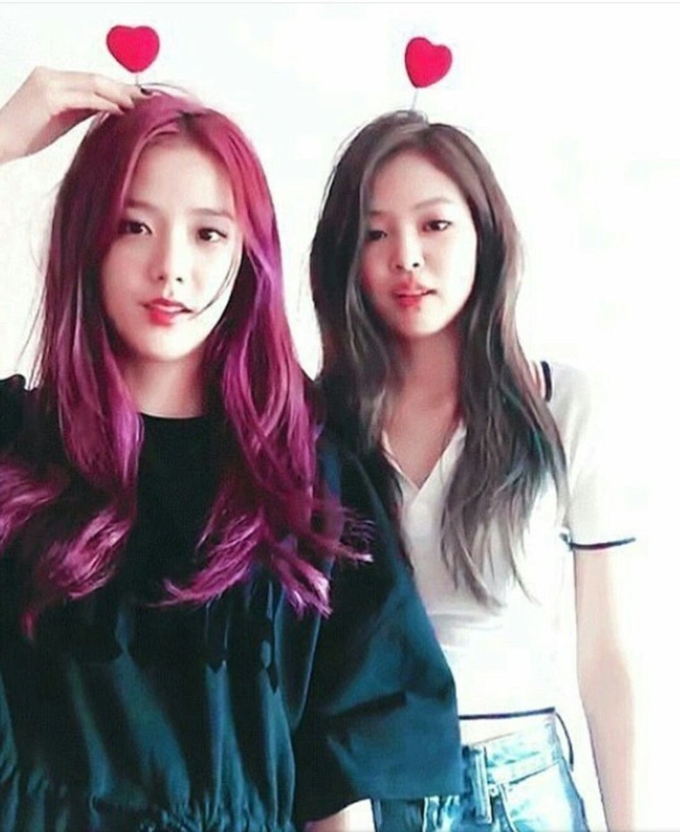 Дженни и Джису