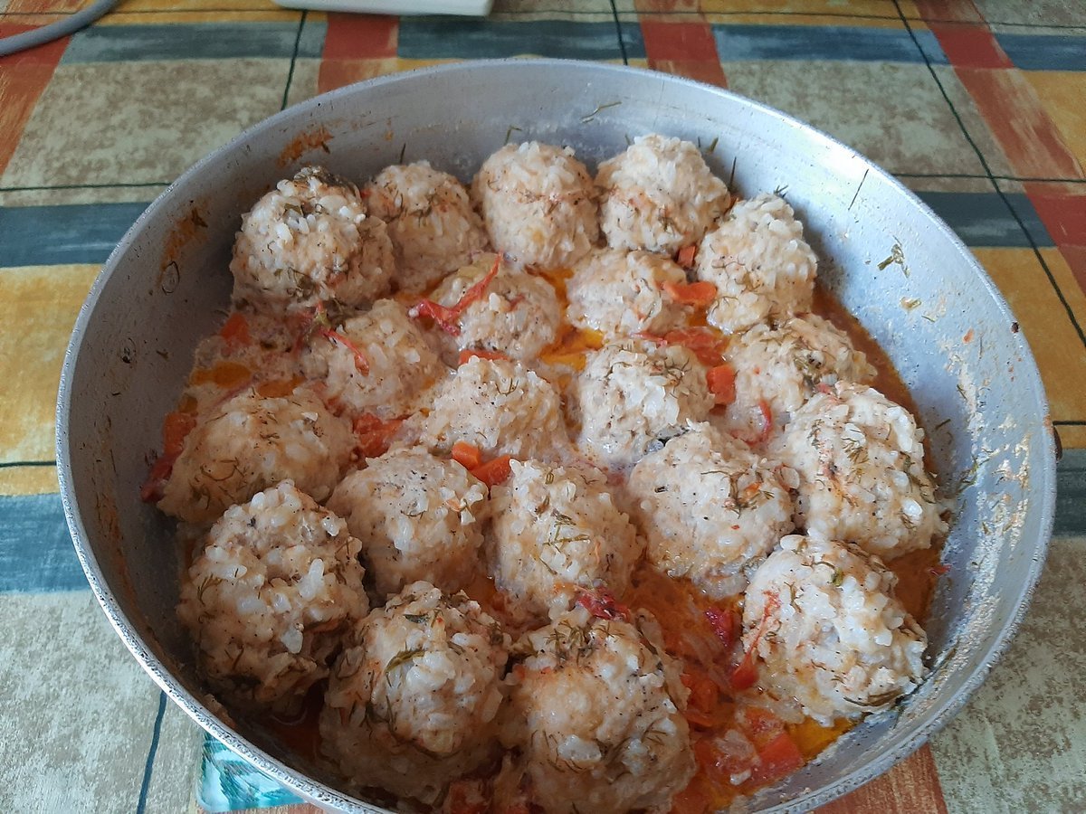 .Ёжики тефтельки с рисом