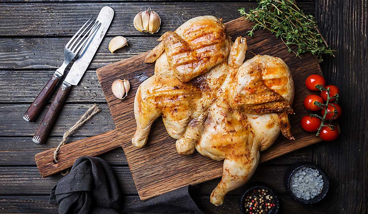 Цыпленок табака вид сверху