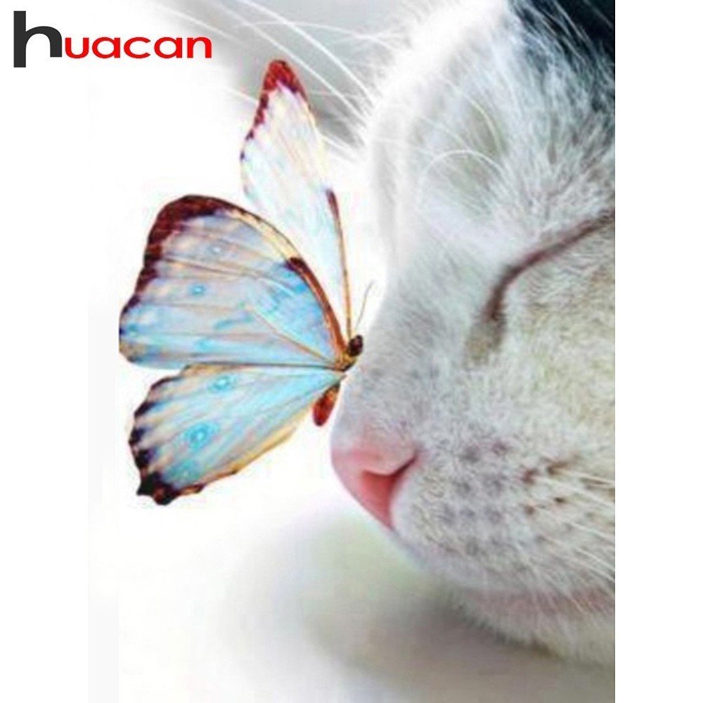 Алмазная мозаика кошка с бабочкой