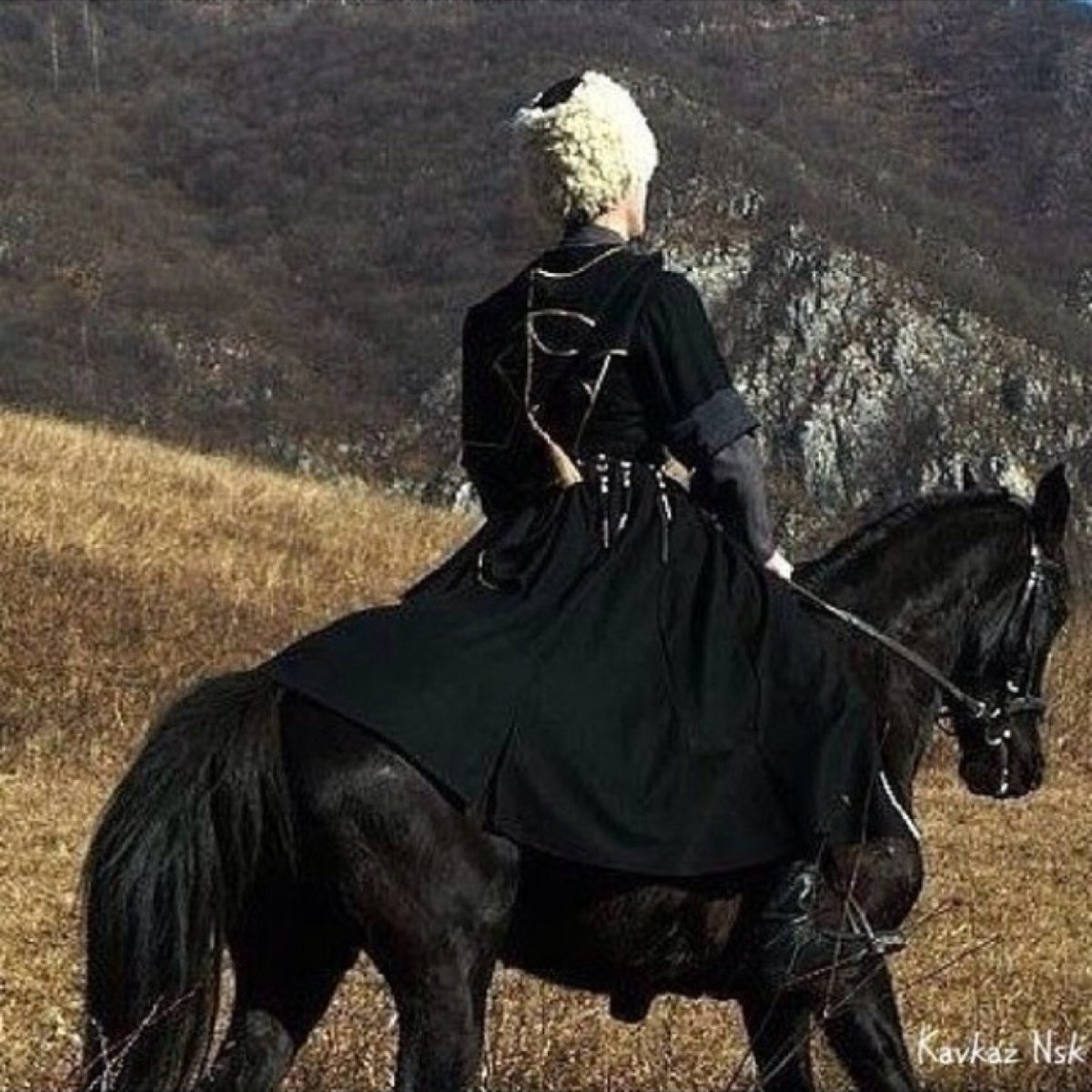 Черкес на коне