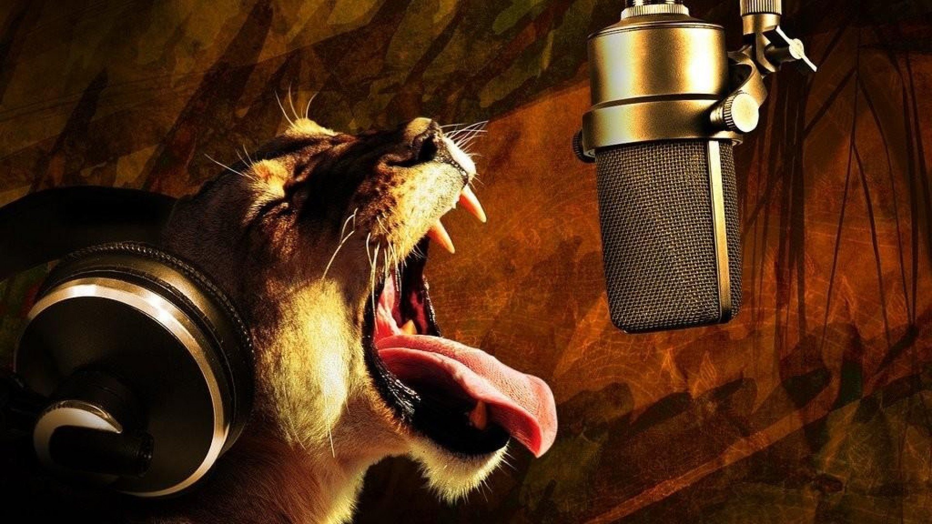 Loving and singing. Животные с микрофоном. Звери с микрофоном. Поющие животные. Животные поют в микрофон.