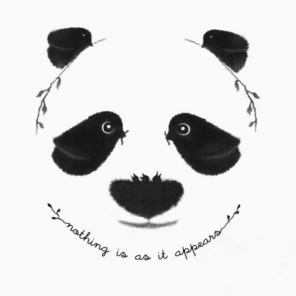 Маска с мордочкой панды