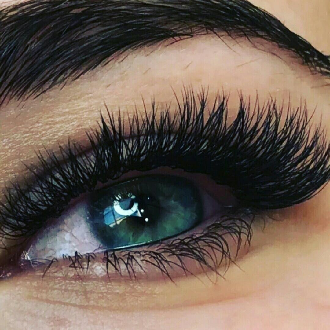 Белочка с орешками