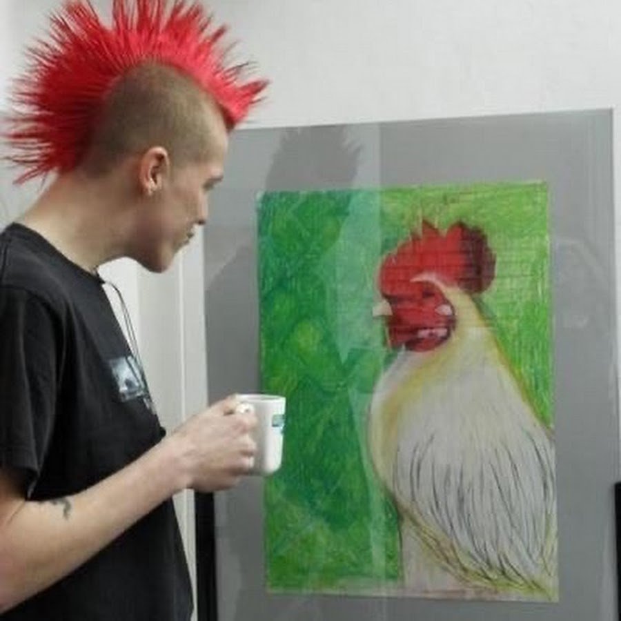 Смешная курица