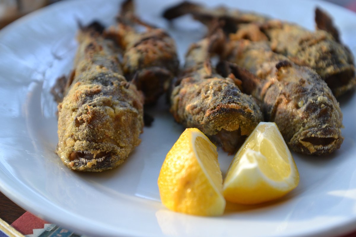 Жареная свинья целиком