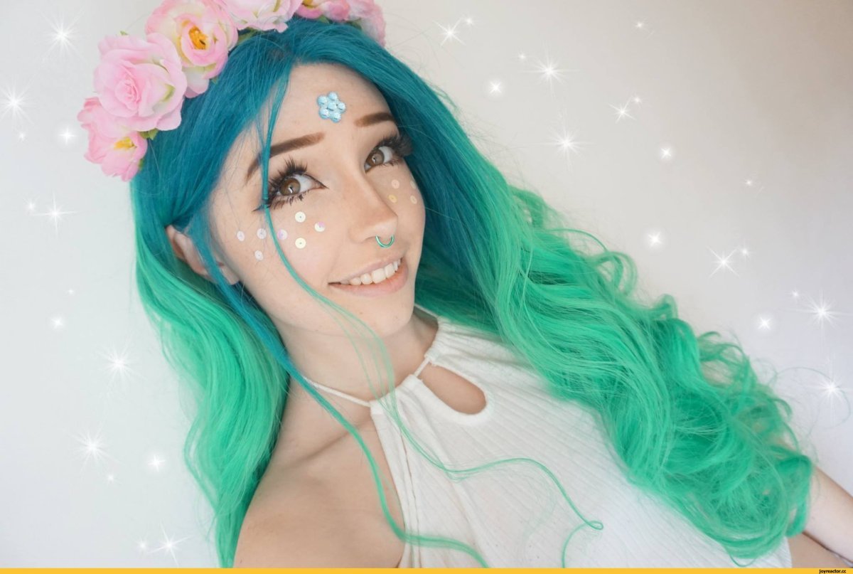 Блогерша Белль Дельфин