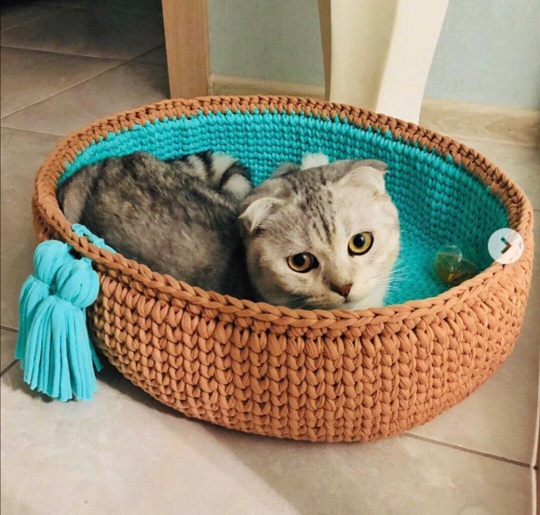 Лежанки для котиков