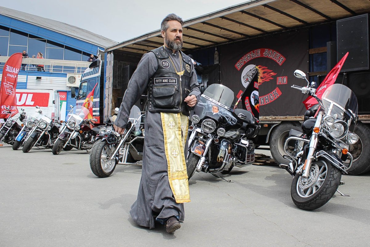 Президент мотоклуба ночные волки