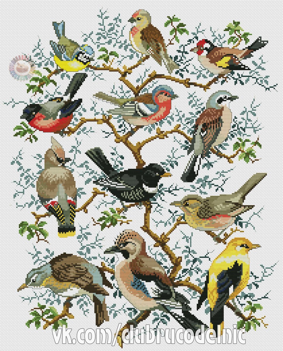 Птичка на дереве