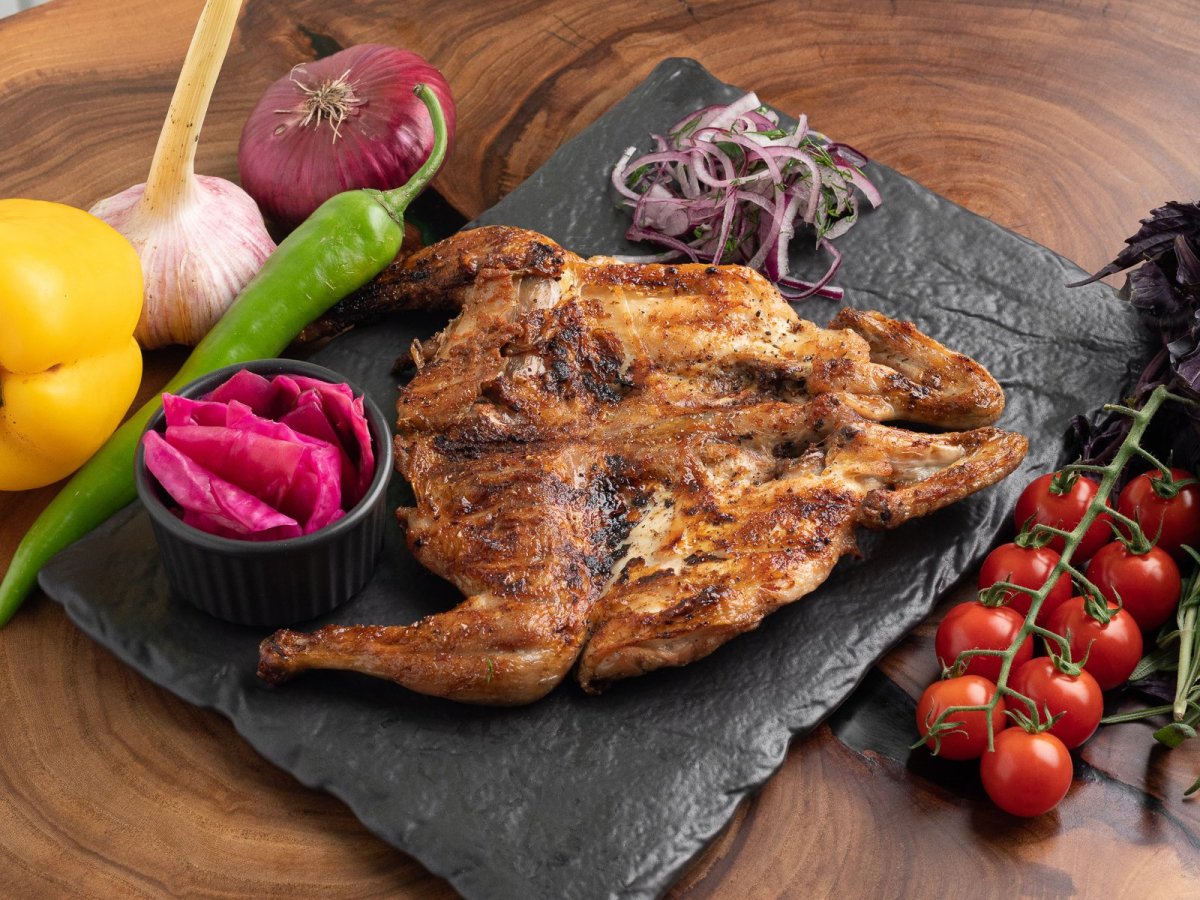 Половина курицы гриль