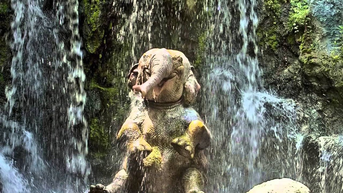 Красивый Слоник