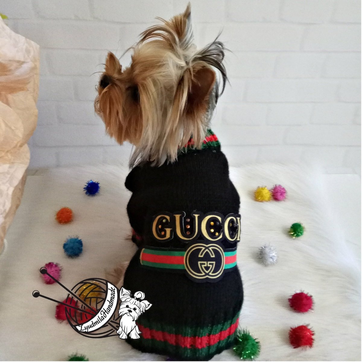 Собака в одеяле