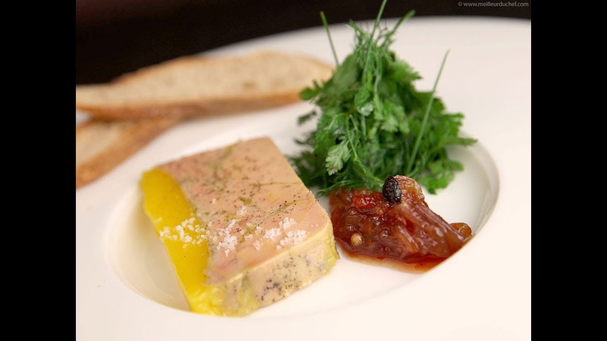 Фуагра со спаржей