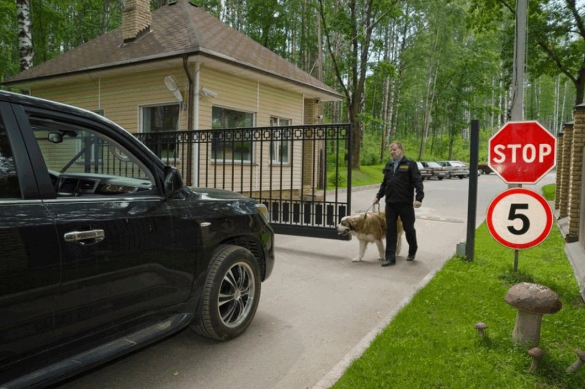 Охрана поселка Чоп