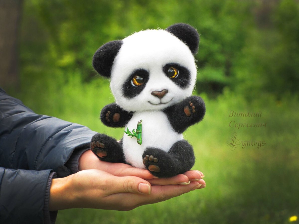 Авторская игрушка Панда