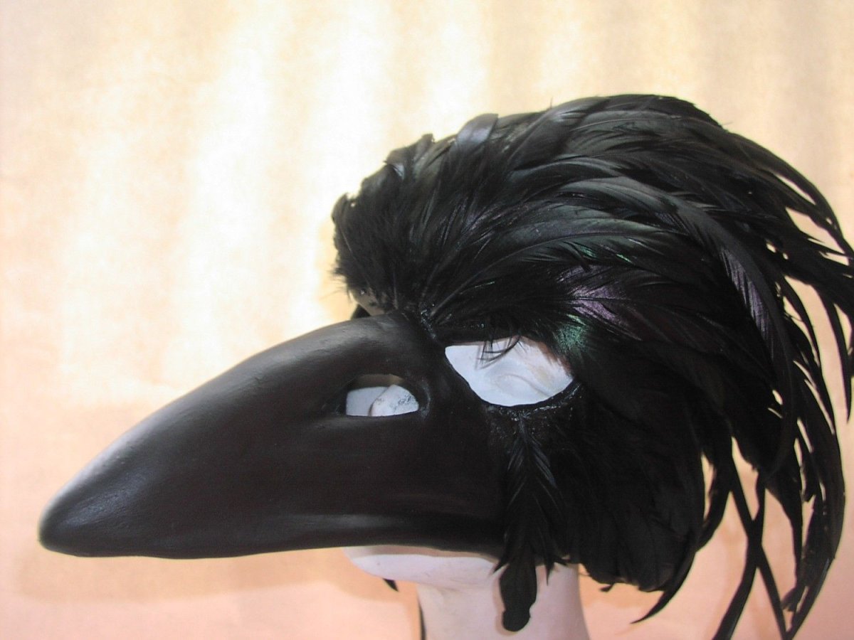 Шапка маска ворона