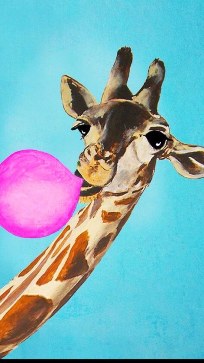 Жираф с жвачкой