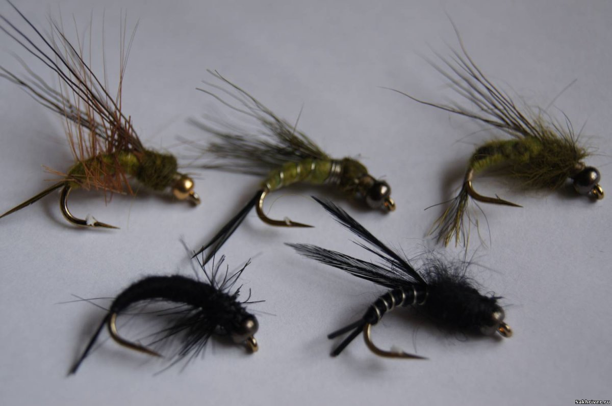 Ручейник длинноусый