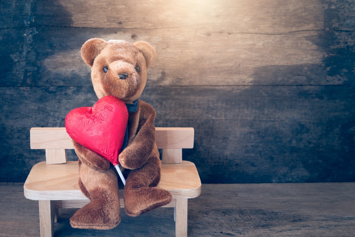 Милый Медвежонок с сердечком