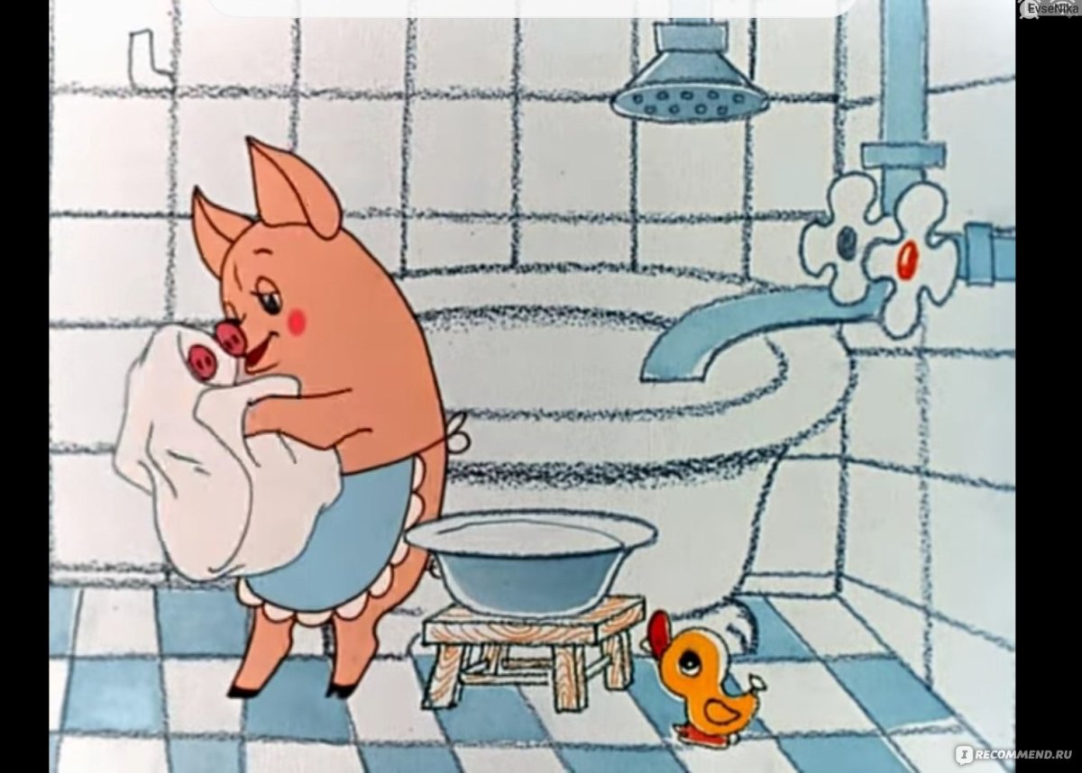 Кабан в воде