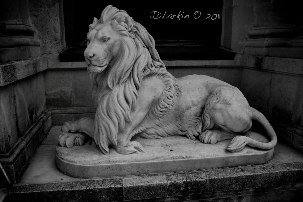 Скульптура Лев Чистогорский