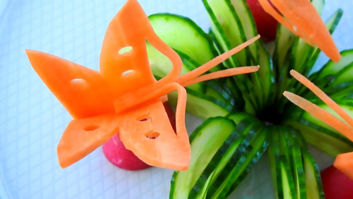 Карвинг из овощей бабочка