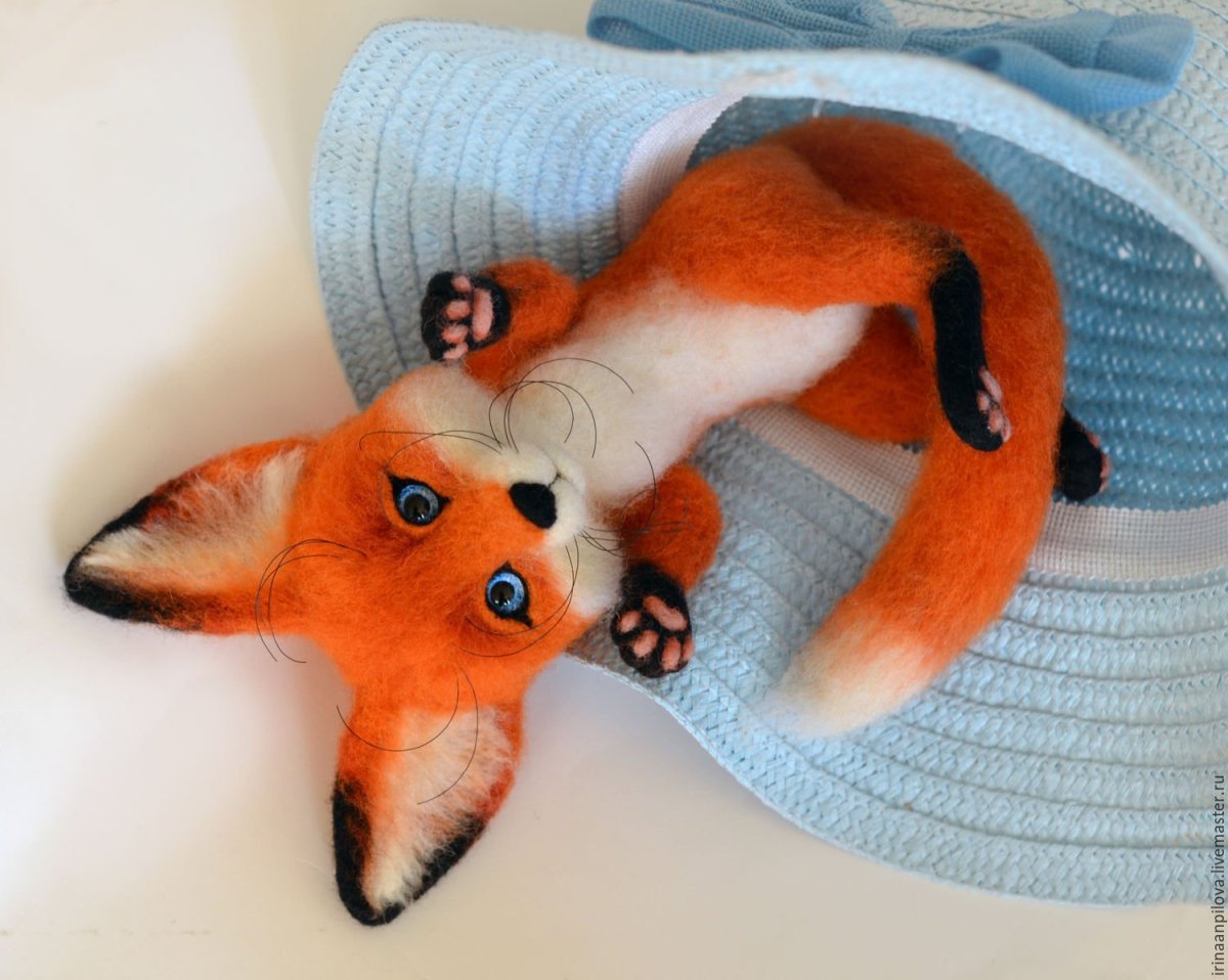Мягкая игрушка Лисенок вязаная