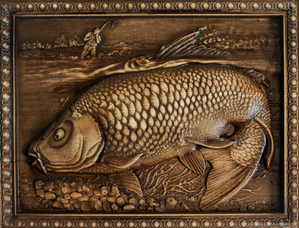 Резьба по дереву рыбы