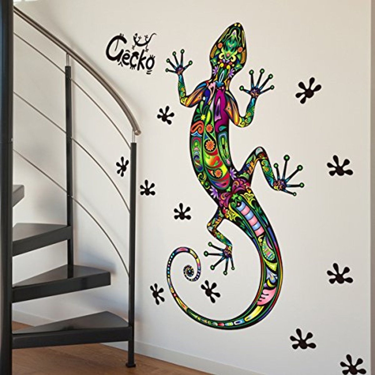 Ящерка барельеф