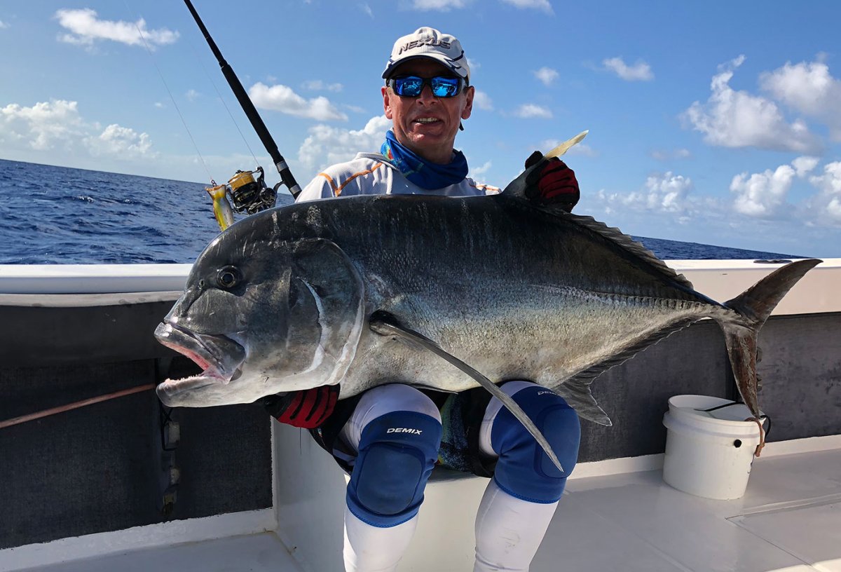 Гигантский каранкс