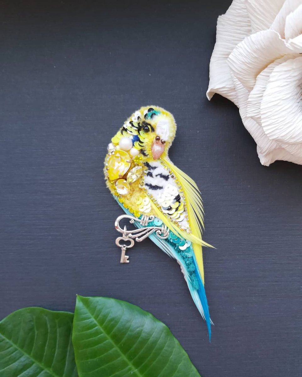 Новорожденные попугаи