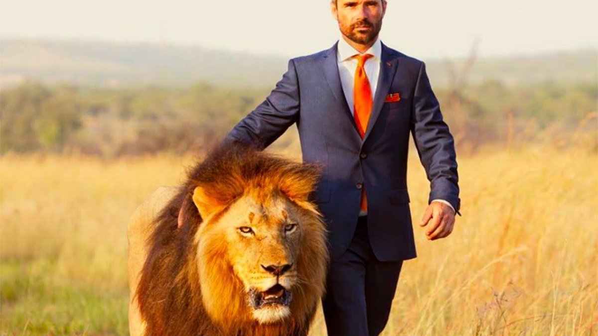 Человек Лев