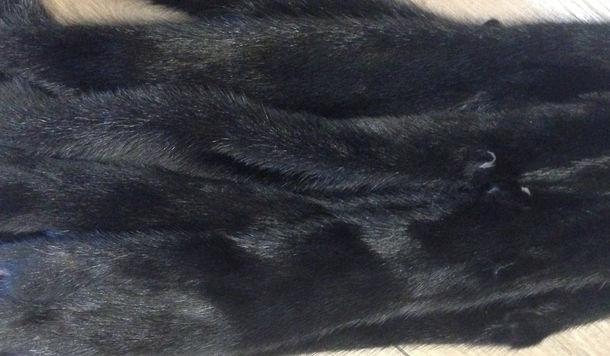 Норковая шуба Нинель черная трапеция