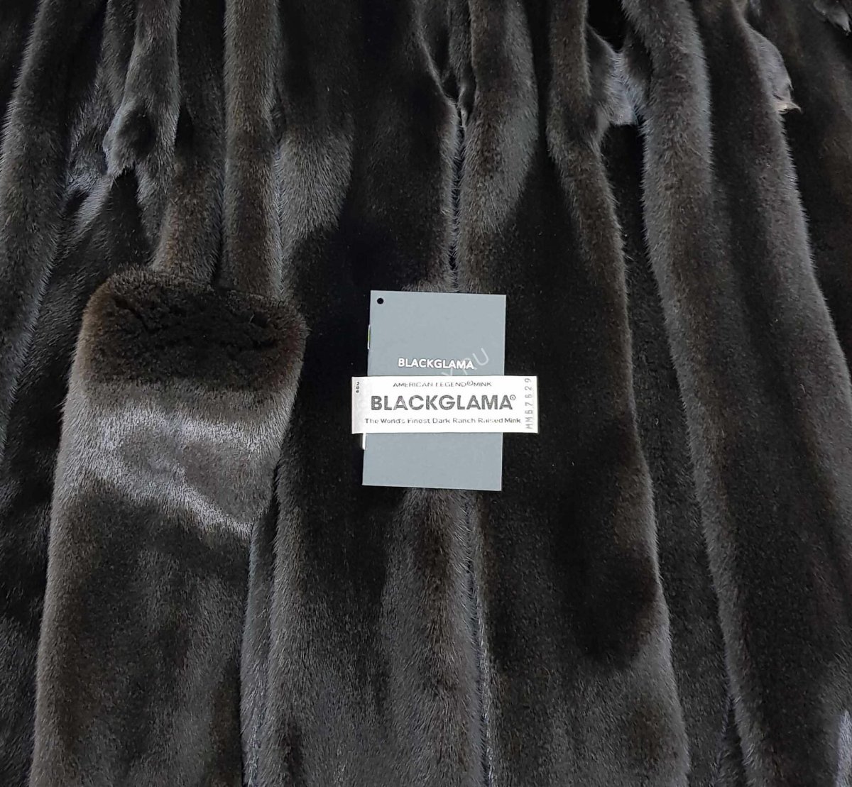 Black Lama шубы