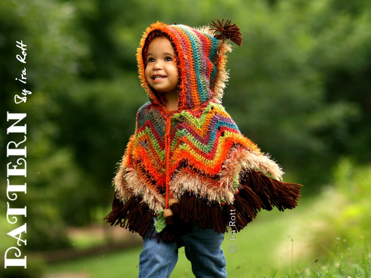 Собака в шапке и шарфе