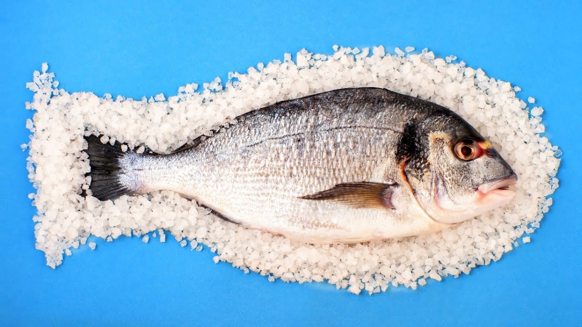 Рыба на доске