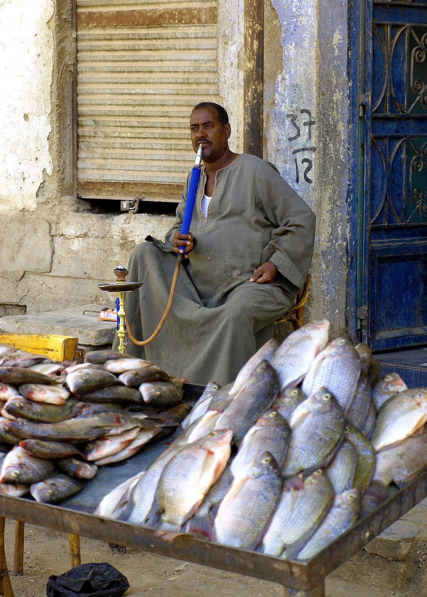 Продавщица рыбного отдела