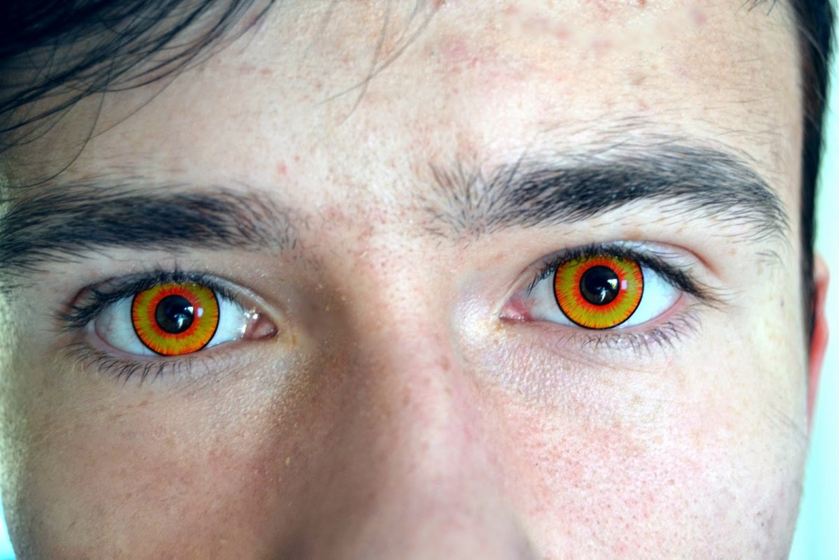 Глаза без зрачков