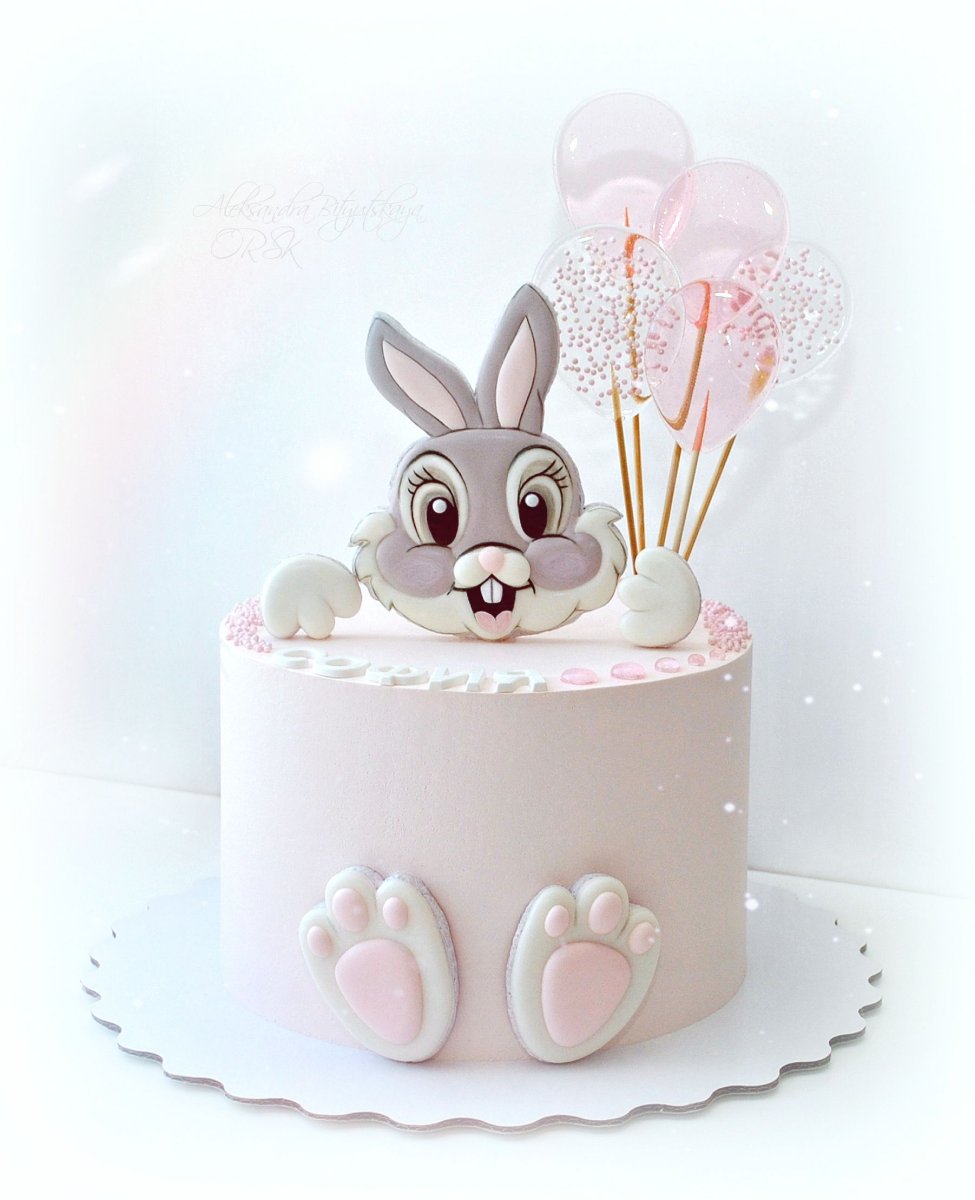 Торт с зайцем для девочки