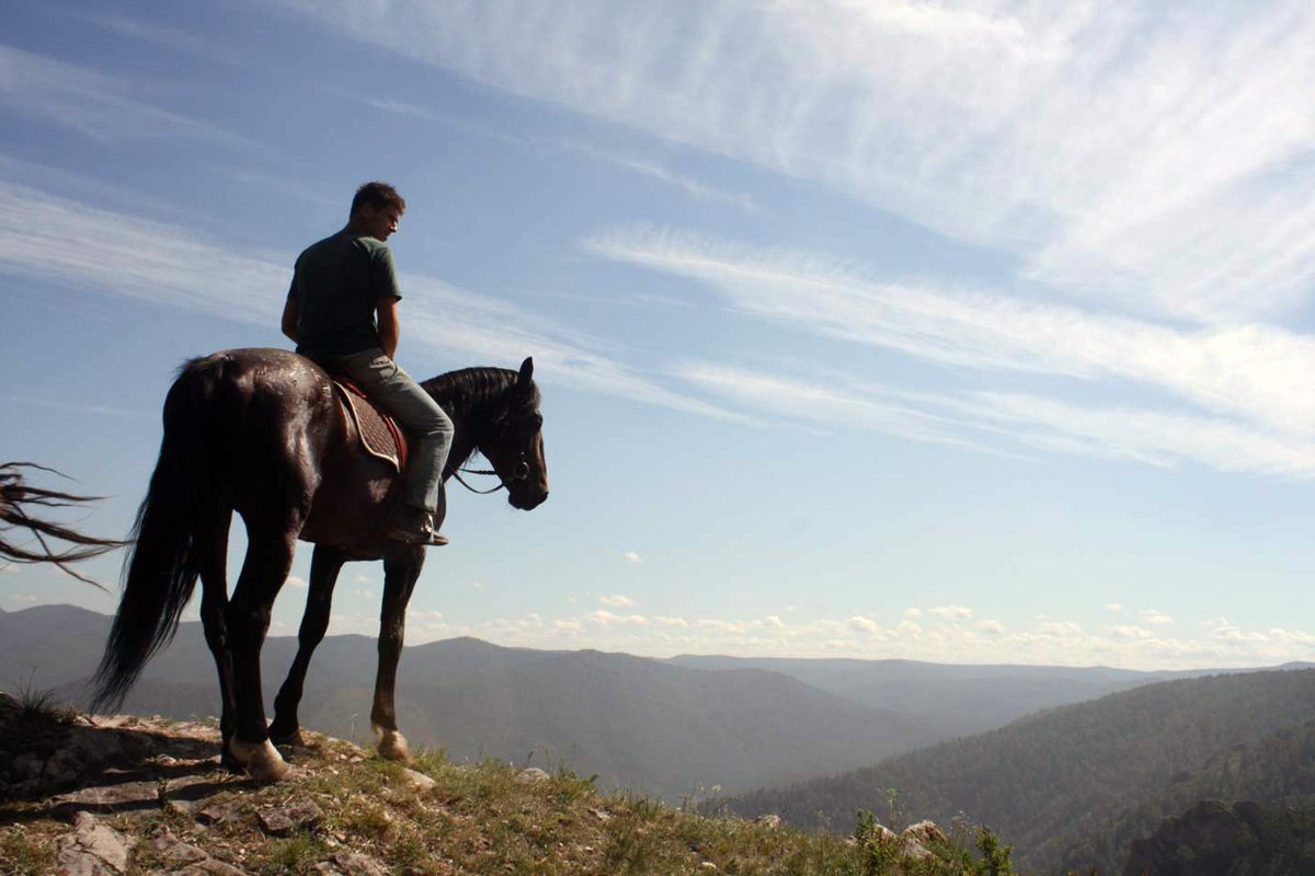 Конные прогулки Ольхон
