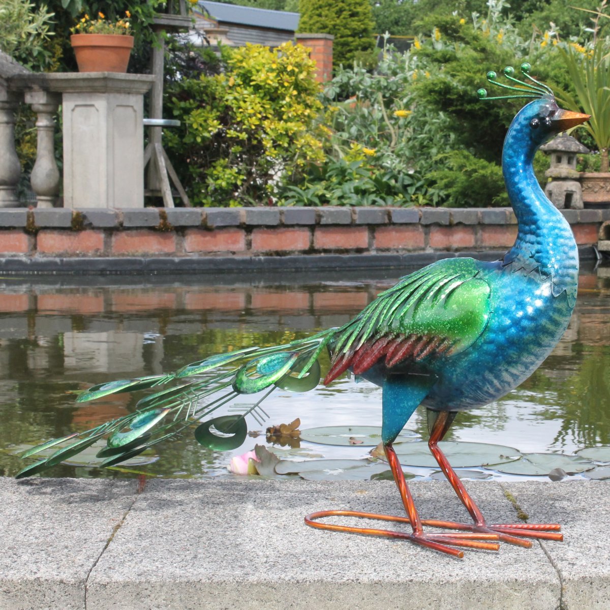 Павлин фигура для сада