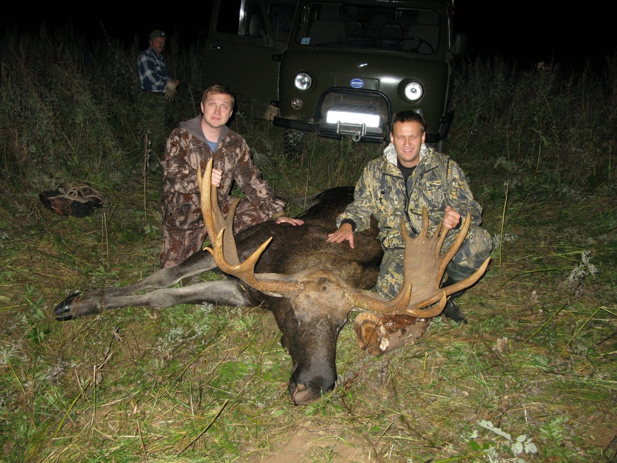 Навальный с убитыми животными